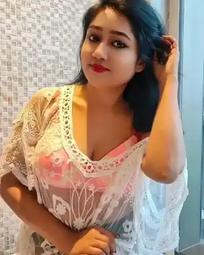 Escort Manuguru